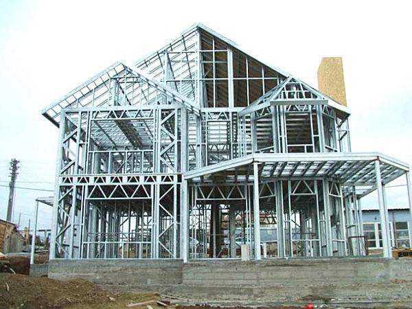 齐齐哈尔钢结构建筑的腐蚀问题应该如何预防